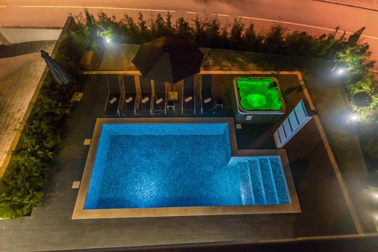 Luxury Apartment Noa Njivice Dış mekan fotoğraf