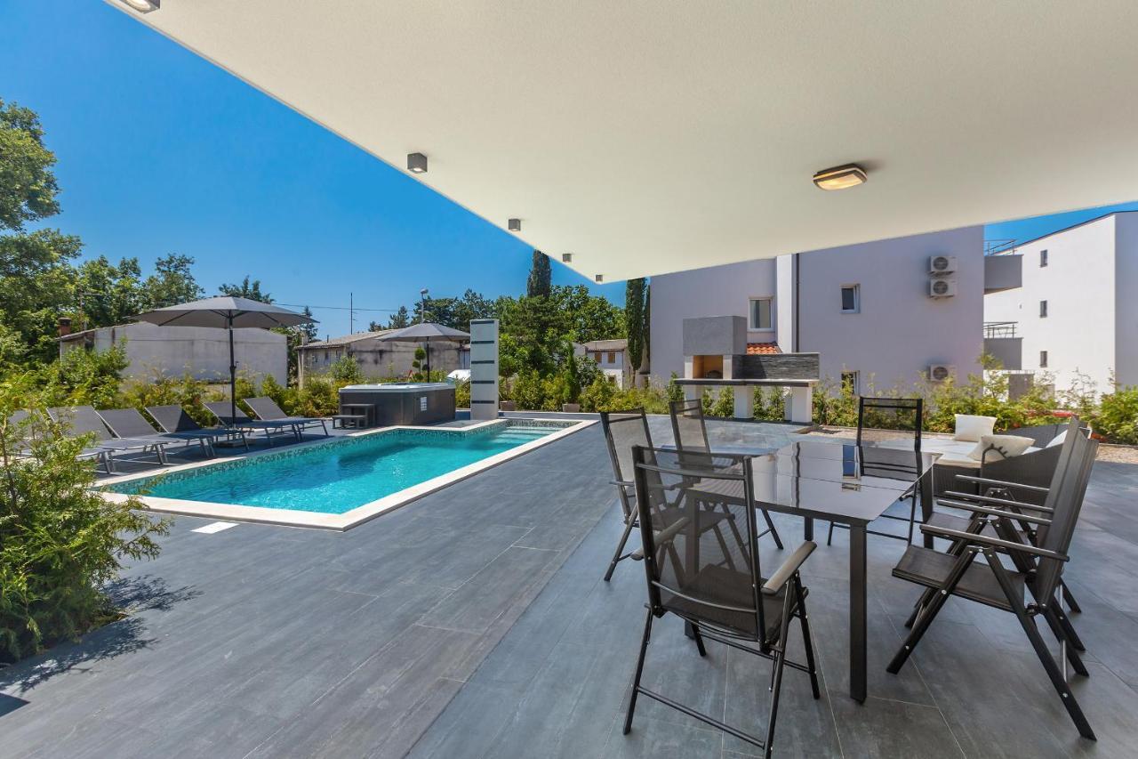 Luxury Apartment Noa Njivice Dış mekan fotoğraf