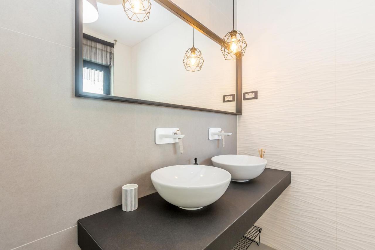 Luxury Apartment Noa Njivice Dış mekan fotoğraf