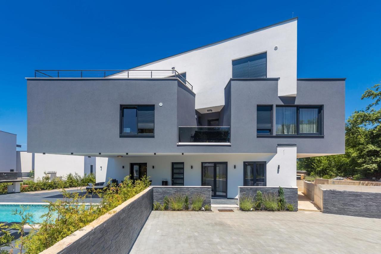 Luxury Apartment Noa Njivice Dış mekan fotoğraf